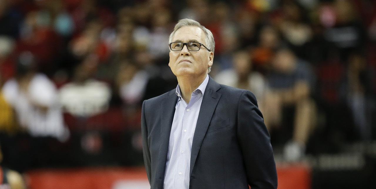 “IM电竞”
一夜3消息！湖人最新伤情 火箭选帅新动态 乔治1换4生意业务方案(图2)